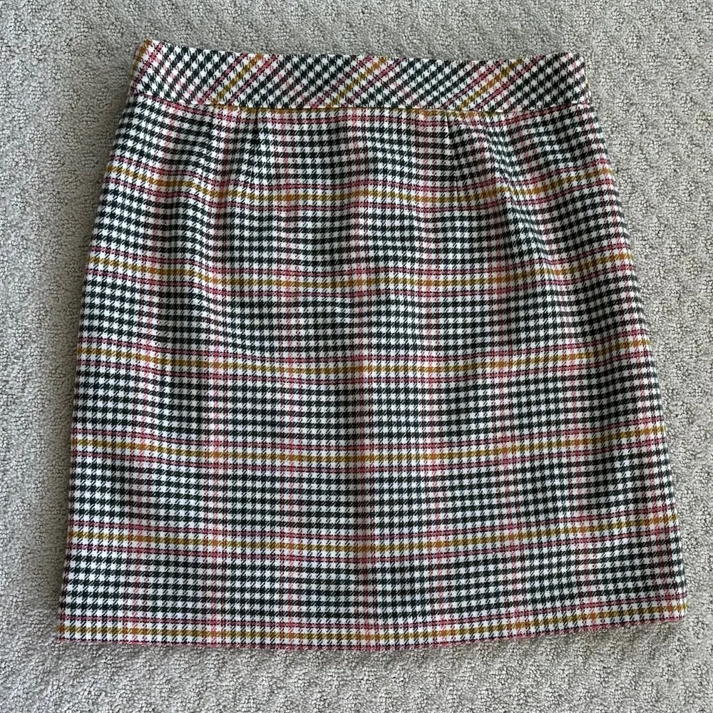 Talbots Wool Blend Houndstooth Button-Front Skirt 10P Casual Academia Office NWT - Picture 8 of 11
